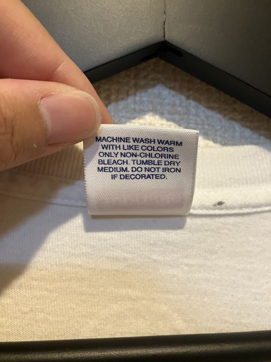 Supreme box logo Tee Lサイズ 中古 WHITE 20th Anniversary Supreme box logo Tee Lサイズ 中古 WHITE 20th Anniversary