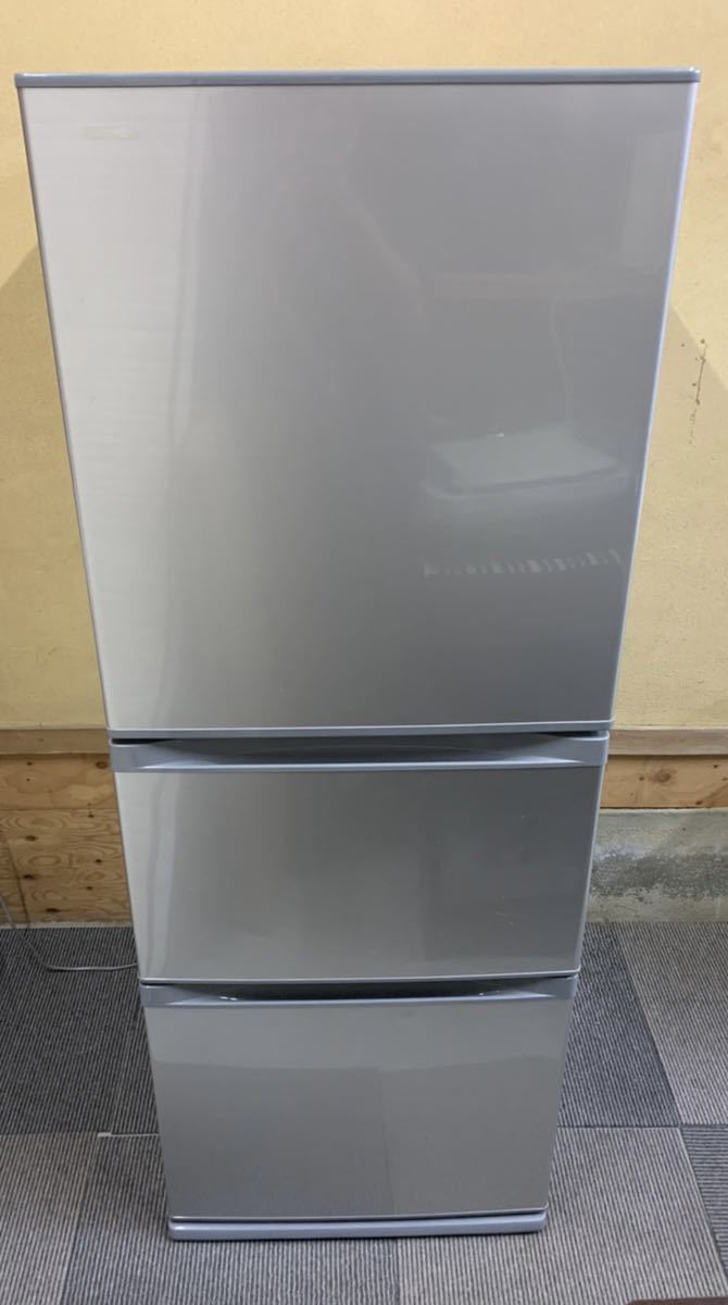 極美品 ほぼ未使用 TOSHIBA 東芝 ノンフロン冷凍冷蔵庫 330L GR-S33S