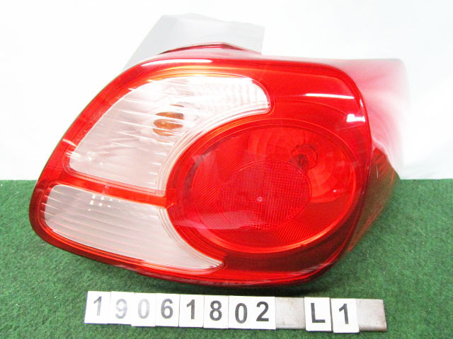 ◎美品 ■ポルテ （150R） CBA-NNP11 前期 テールランプ 右■ 純正 STANLEY 52-130 【岐阜発】_画像1