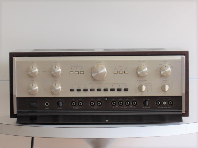 Accuphase アキュフェーズ C-200L ステレオコントロールアンプ
