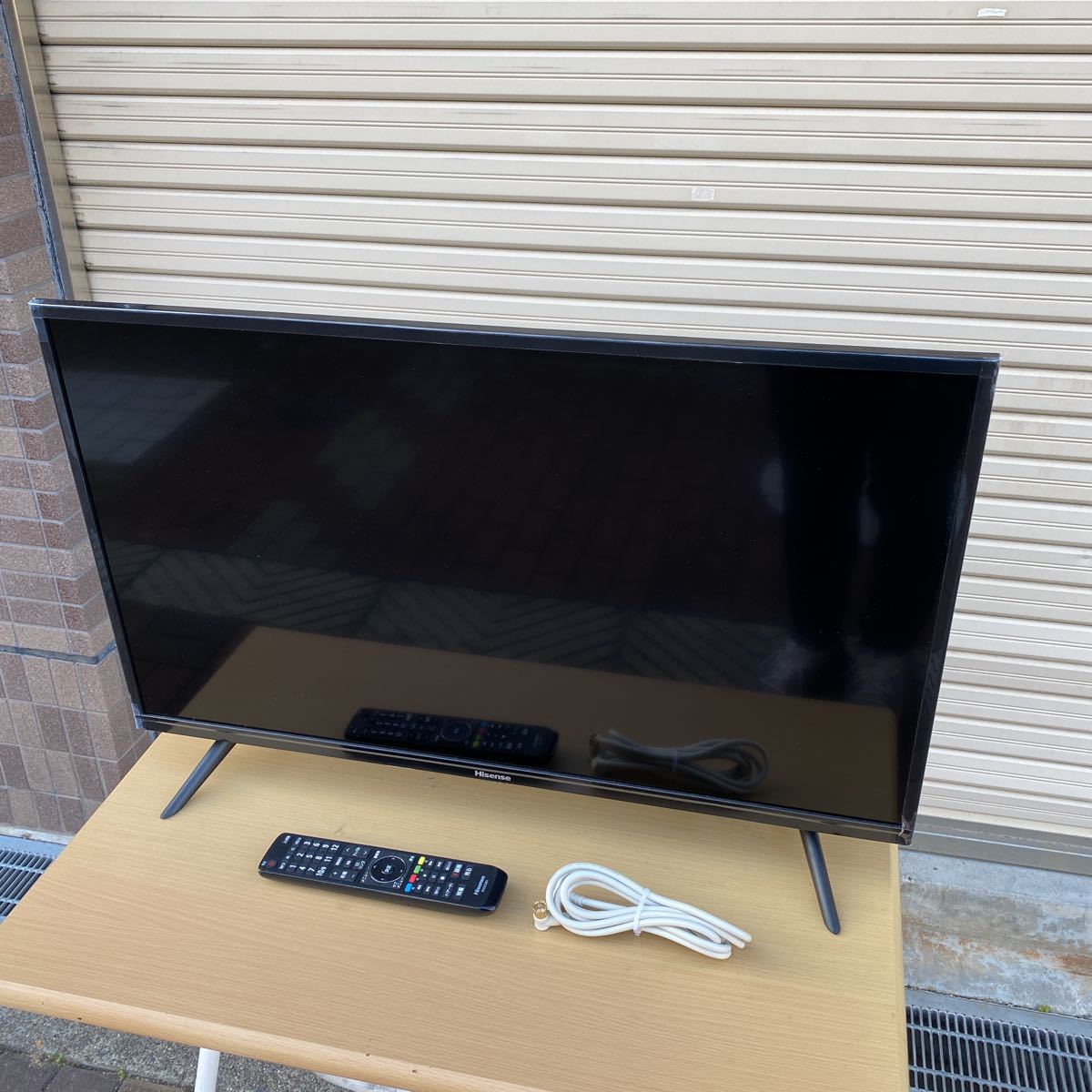 2020年製Hisense/ハイセンス 液晶テレビ 32型 32H30E リモコン/B-CAS/アンテナコード付 品/美品 