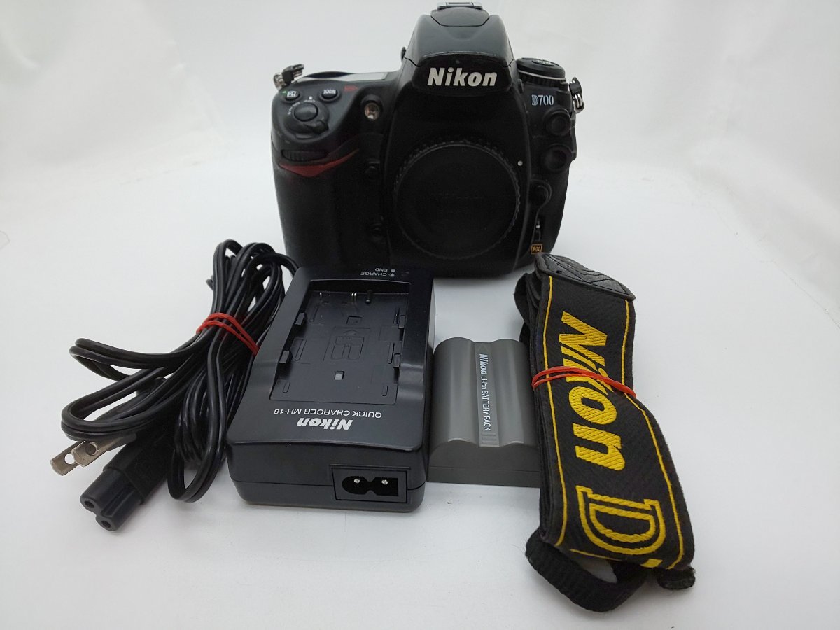 【中古】Nikon D700 ボディ ニコン 電池 充電器 付 サブコマンドダイヤル滑り _画像1