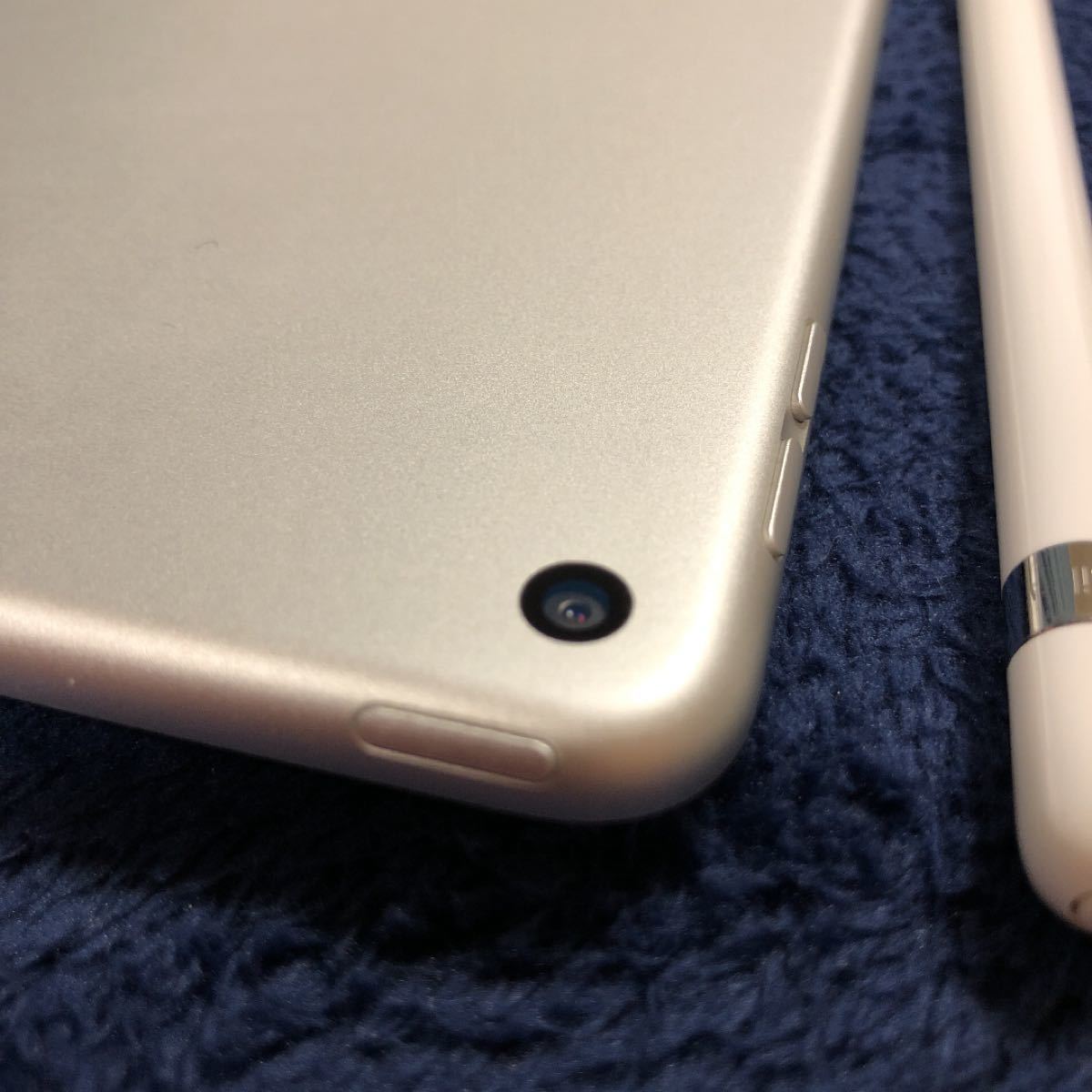 Apple iPad Air3 美品 Wi-Fiモデル ゴールド Apple pencil付き Apple iPad Air3 美品 Wi-Fiモデル ゴールド Apple pencil付き