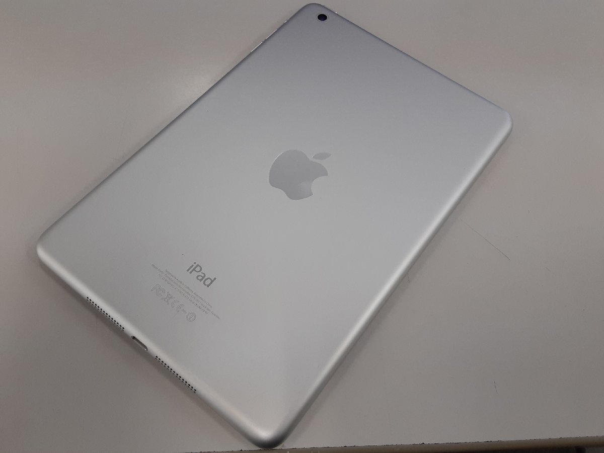 iPad mini WiFi 32GB A1432 MD532J/A ホワイト＆シルバー_画像2
