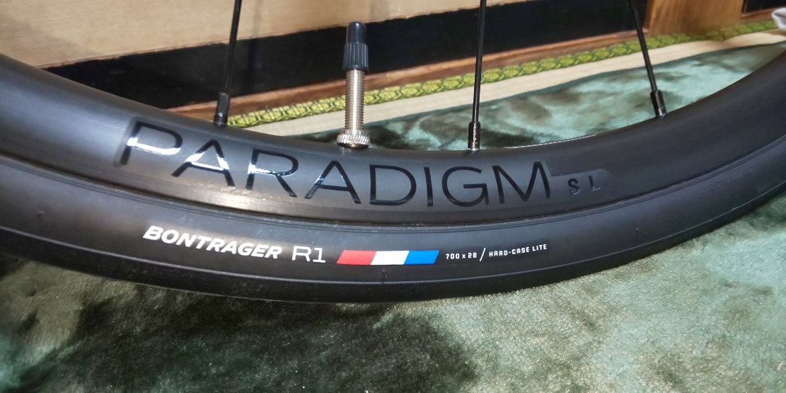 TREK トレック ボントレガー 純正装着ホイール&タイヤ(前後) 未使用