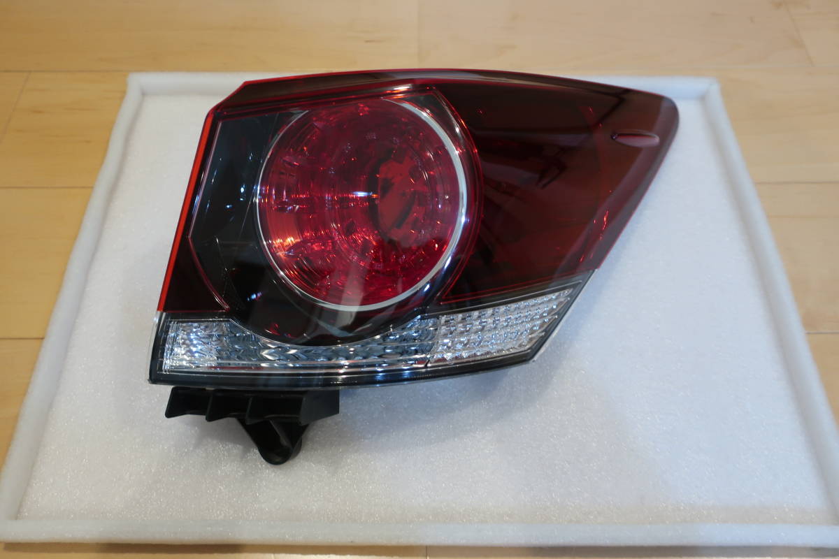美品 210クラウン アスリート 純正 後期テールライト 左右セット