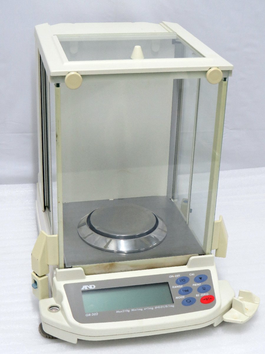3年保証』 単価222円 70セット SS-6 ぺんてる おりがみきみどり 4902506976741 trumbullcampbell.com