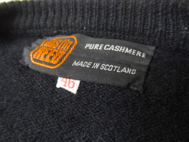 AUSTIN REED スコットランド製 カシミア 100％ 黒 ブラック Vネック ニット セーター ビンテージ 無地 レア サイズ 46 ユーロ リメイク 色_画像6