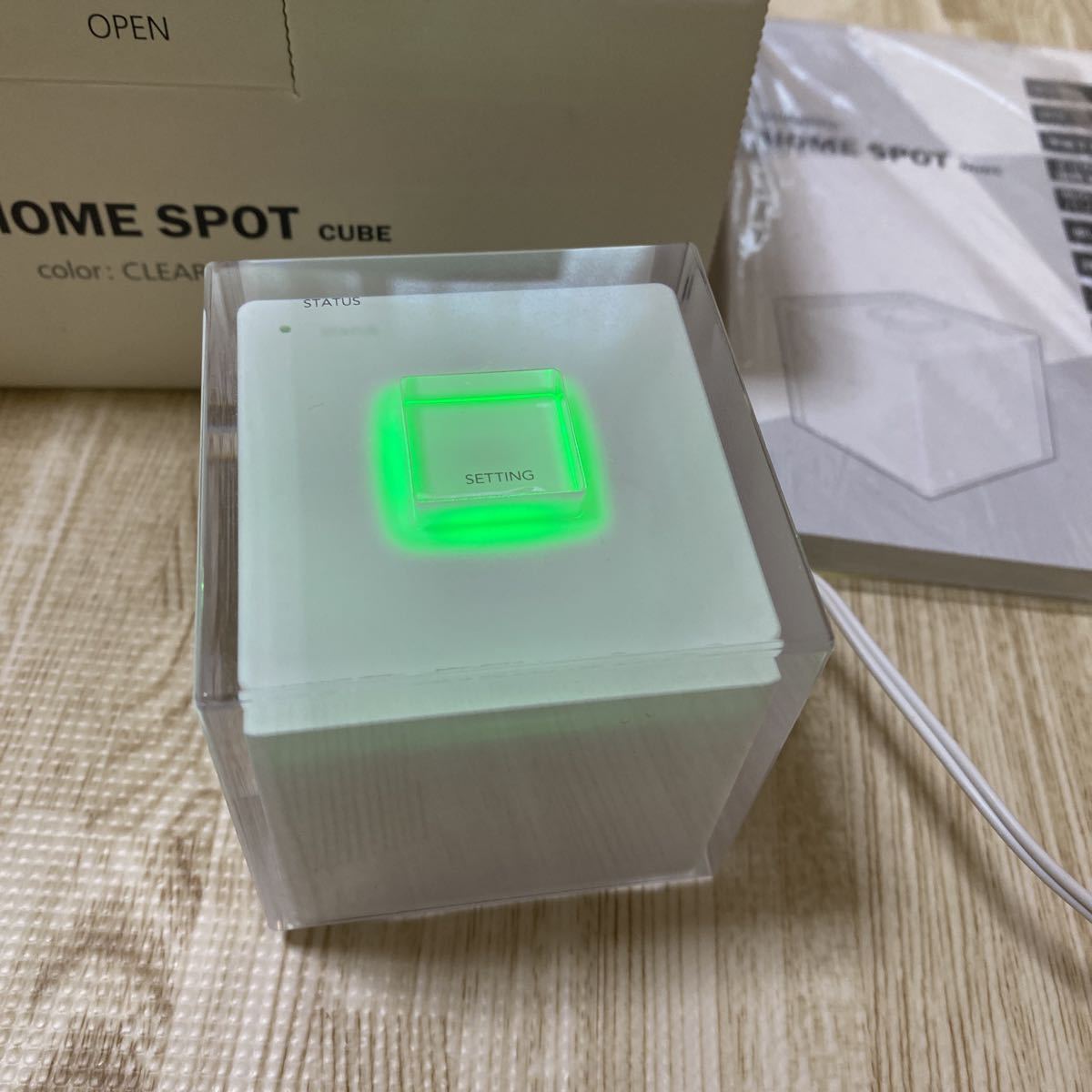 送料無料 au HOME SPOT CUBE ホームスポットキューブ Wi-Fiルーター 送料無料 au HOME SPOT CUBE ホームスポットキューブ Wi-Fiルーター