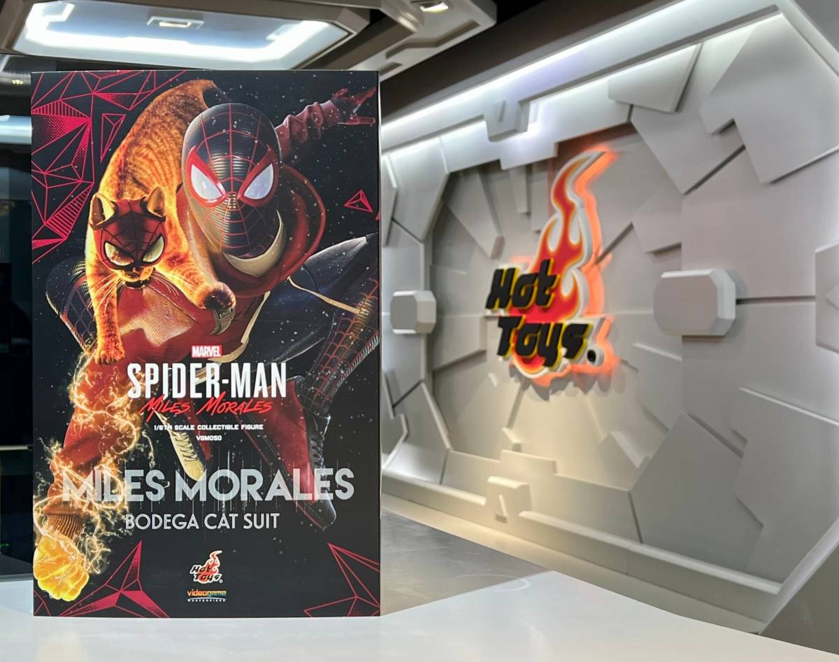 ホットトイズ スパイダーマン マイルズモラレス 売店の看板猫スーツ版