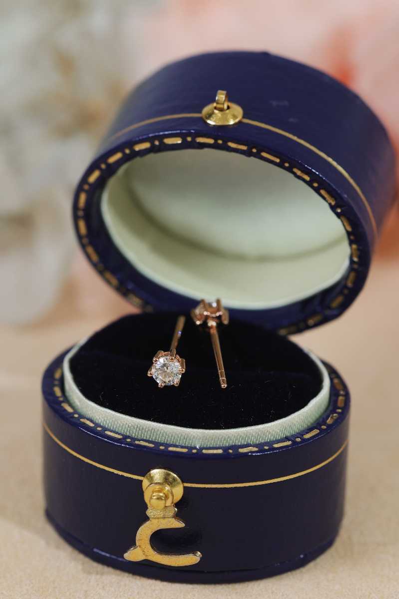 天然ダイヤモンドピアス0.26ct k18 | contifarma.pe