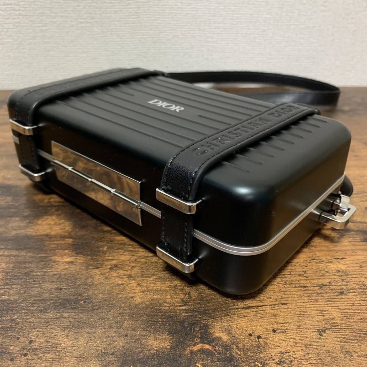 箱付き 鑑定済み正規品 DIOR × RIMOWA ディオール リモワ コラボ 箱付き 鑑定済み正規品 DIOR × RIMOWA ディオール リモワ コラボ
