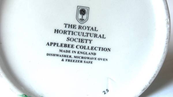  Англия ваза :THE ROYAL HORTICULTURAL SOCIETY APPLEBEE COLLECTION