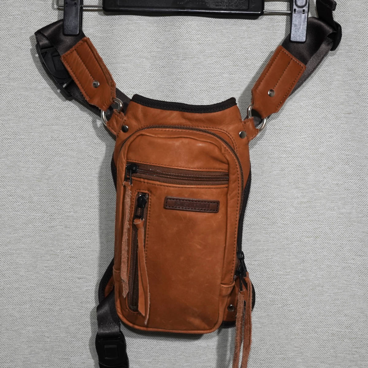クシタニ 2WAYレッグバッグ ブラウン レザー www.expressinter.com