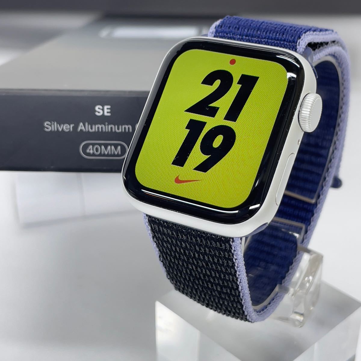Apple Watch SE 40ミリ NIKE スペースグレイ GPSモデル ナイキ www