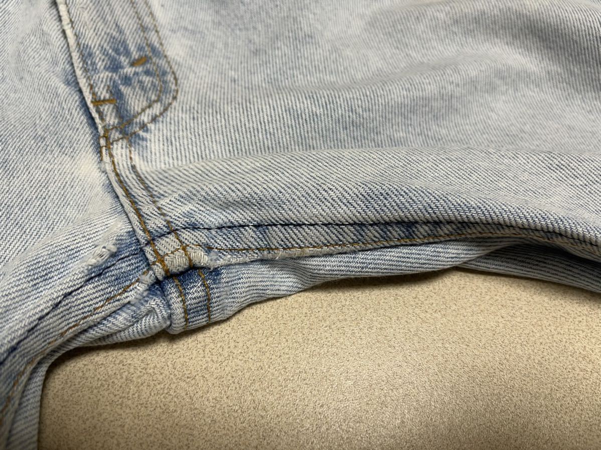 裾上げ済み アイスブルー USA製 90s 90年代 Levi's リーバイス 510-0217 ストレートデニムパンツ ジーンズ w32 ヴィンテージ_股にダメージ、汚れ