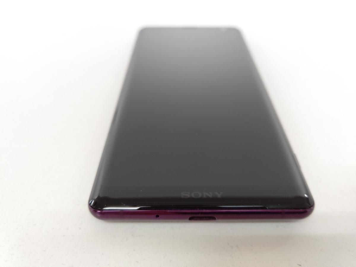 Xperia XZ3 SOV39 au（SIMロック解除済）レッド美品　送料無料 スマートフォン本体 楽天