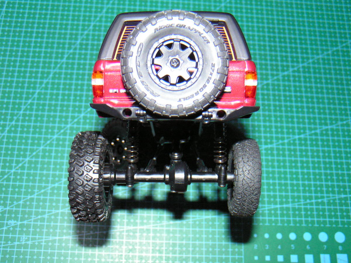 ミニッツ4x4金属製変換ハブと[5スポーク・銀]ビードロック金属ホイール&タイヤセット(SCX24,HobbyPlus,RocHobby,RC4WD)（送料込み）