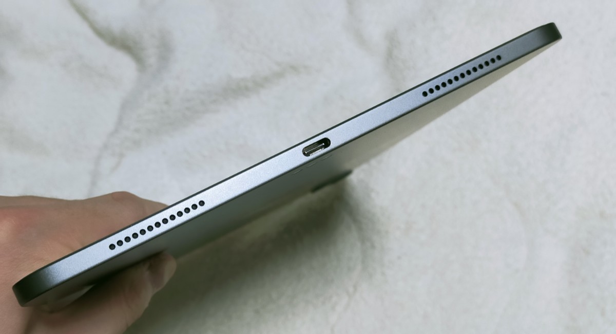 ライスター純正 iPadPro11インチ第2世代256GBスペースグレイwifiモデル2020年 タブレット