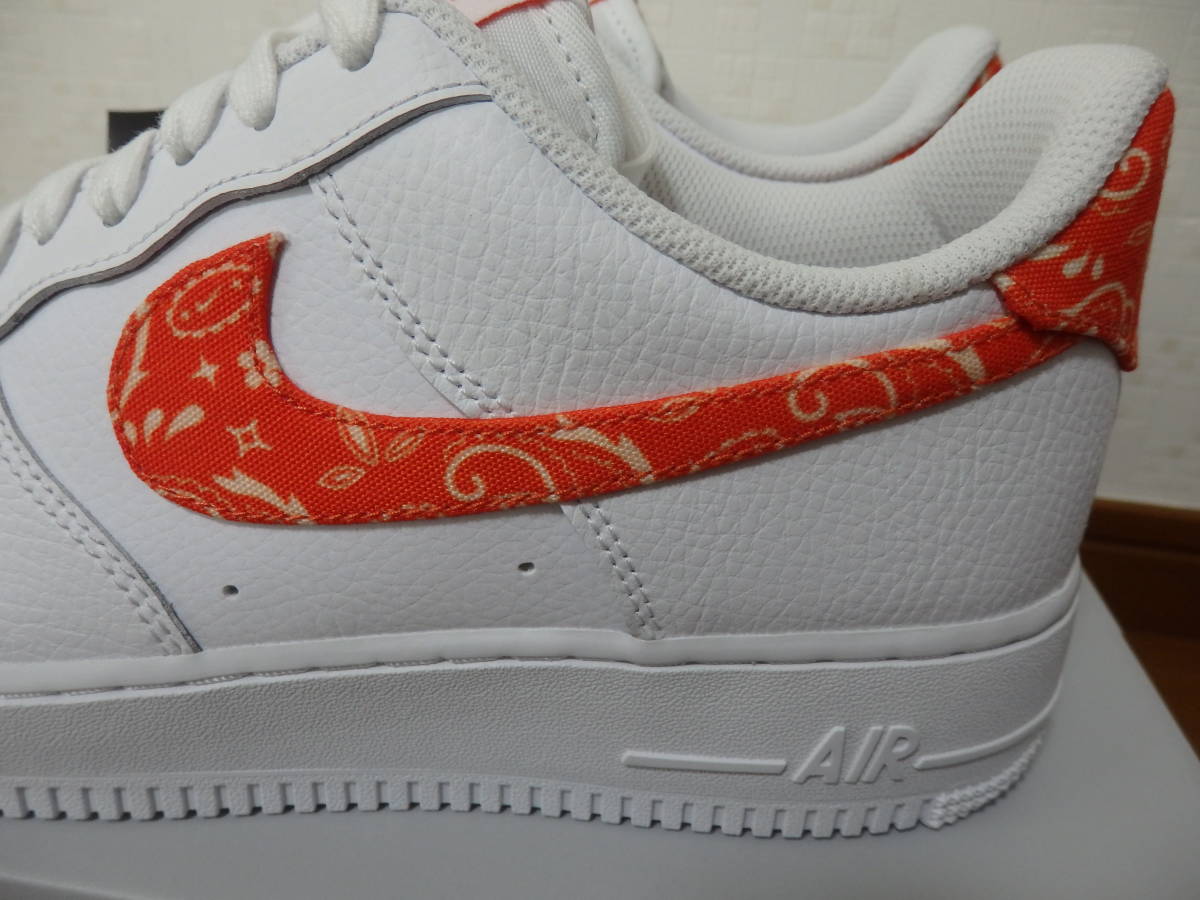 即決☆レア！限定！♪新品 NIKE ナイキスニーカー WMNS AIR FORCE 1 LOW '07 エアフォース１ ロー ペイズリー 27.5cm♪25周年記念♪40周年_画像2