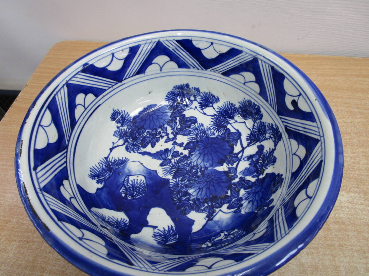 K579 陶器製の大鉢 アンティーク品 昭和時代のレトロ 染付鉢 玄関先迄納品 染付鉢