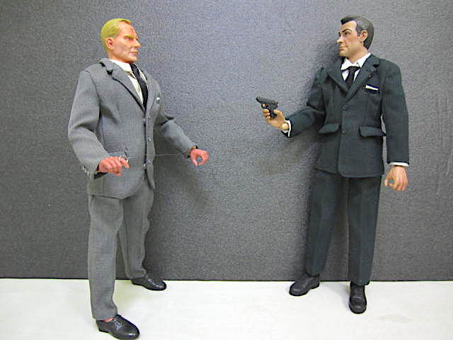 007 ジェームズ・ボンド + レッド・グラント ○ 1/6 2体セット 007 ジェームズ・ボンド + レッド・グラント ○ 1/6 2体セット