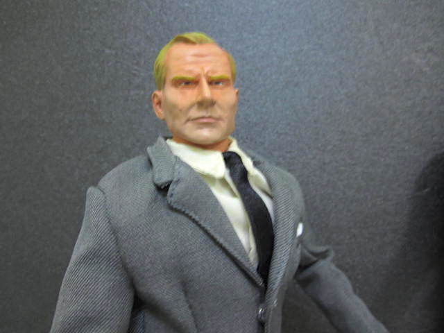 007 ジェームズ・ボンド + レッド・グラント ○ 1/6 2体セット 007 ジェームズ・ボンド + レッド・グラント ○ 1/6 2体セット