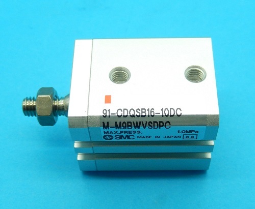 91-CDQSB16-10DCM-M9BWVSDPC　薄形シリンダ 　SMC　未使用品_画像3