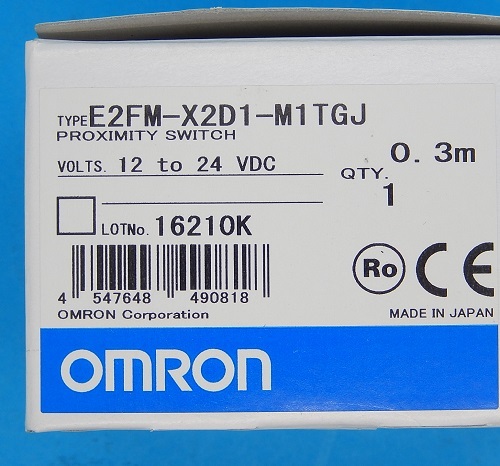E2FM-X2D1-M1TGJ 0.3M　近接センサ　オムロン　未使用品_画像3