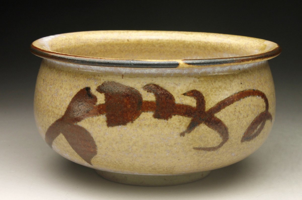 300円 が大特価 茶道具 京焼 銹絵草花文 建水 無傷美品 同梱可 300円 が大特価 茶道具 京焼 銹絵草花文 建水 無傷美品 同梱可