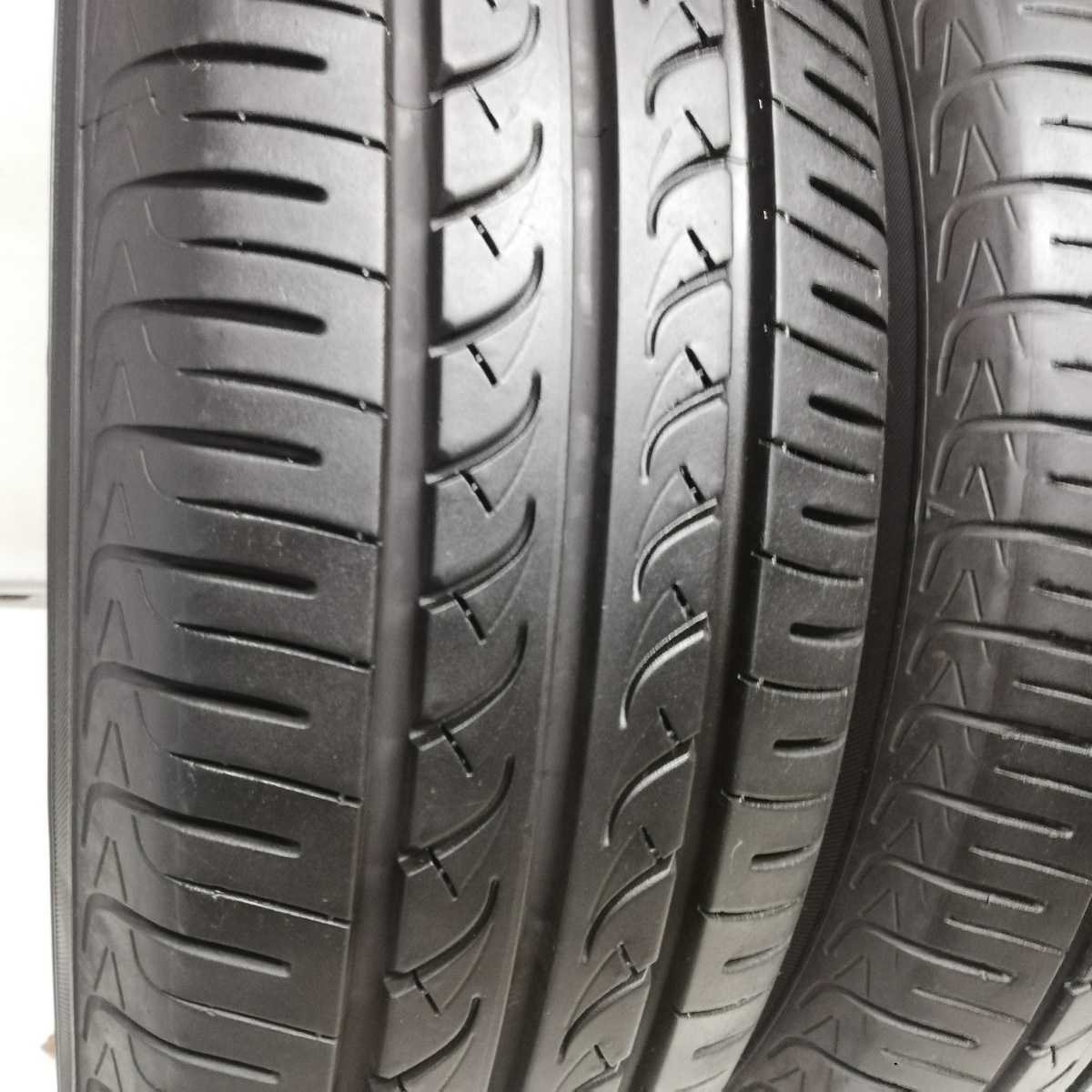 ◆本州・四国は送料無料◆ 175/70R14 ヨコハマタイヤ 70~80% ’16 '19 アレックス カローラ ポルテ シエンタ ノーマルタイヤ 2本_画像5