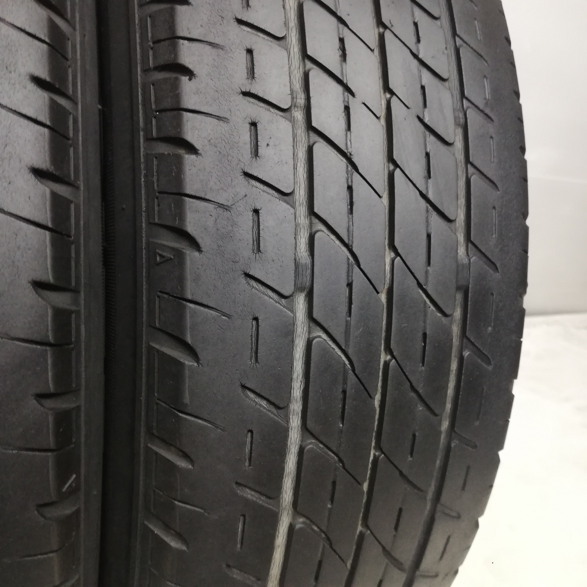 ◆本州・四国は送料無料◆ 165/65R14 ファイアーストーン FR10 2014年 65% タンクデュエット パッソ ルーミー 165-65-14 ノーマル 2本_画像4