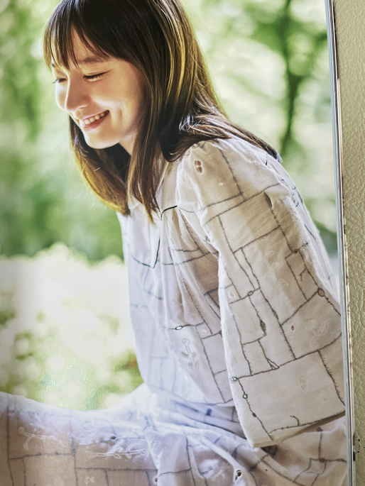 吉岡里帆 !直筆サイン 写真集 お渡し会 吉岡里帆 !直筆サイン 写真集 お渡し会