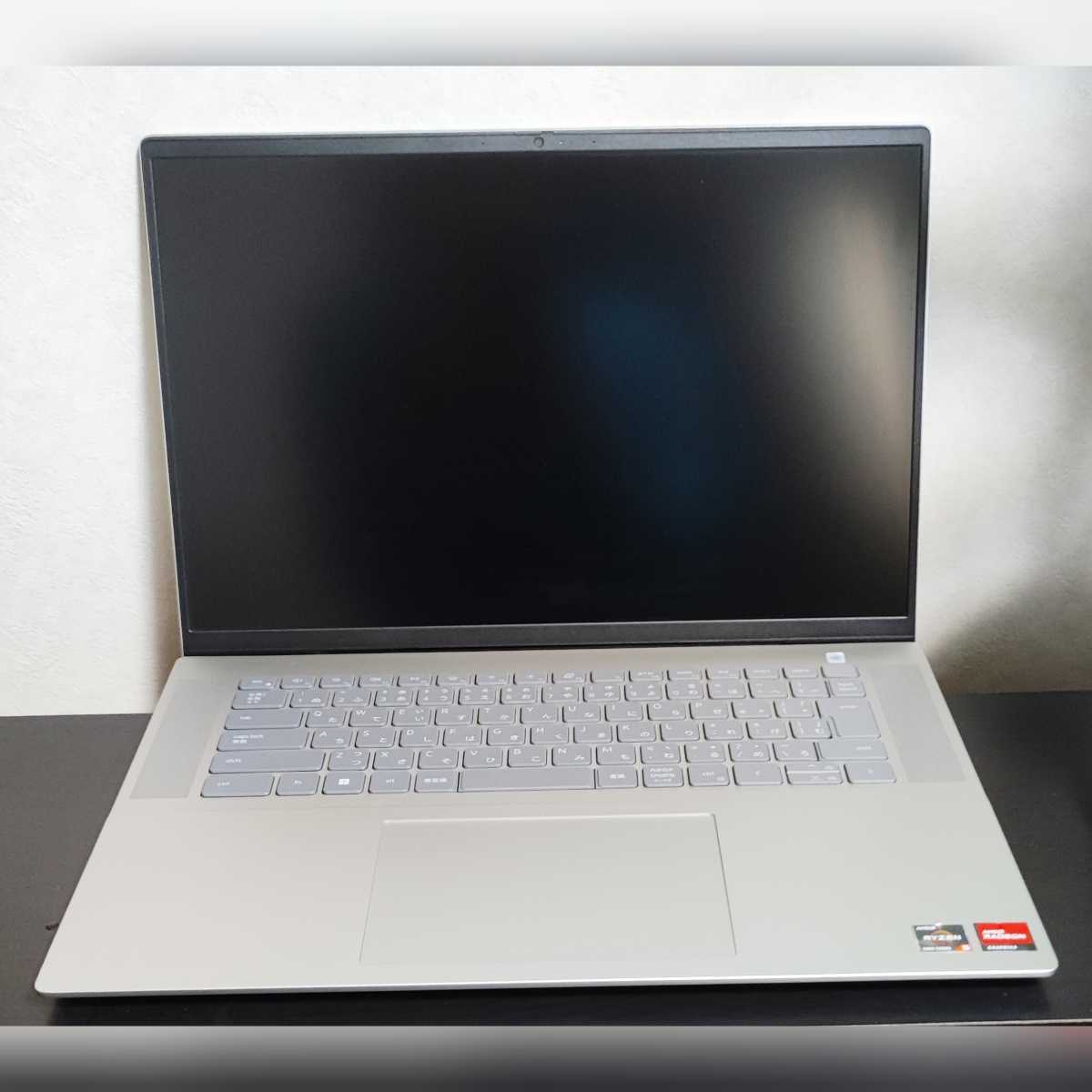 DELL Inspiron 16 (5625) メモリ増設済み 使用短期間 DELL Inspiron 16 (5625) メモリ増設済み 使用短期間