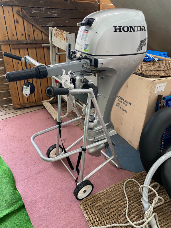 現状品 HONDA ホンダ 4ストローク 15馬力 船外機 BALJ BF15D 現状品 HONDA ホンダ 4ストローク 15馬力 船外機 BALJ BF15D