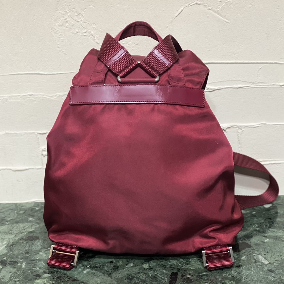 希少カラー 良品 PRADA ミニリュックサック ナイロン ボルドー 三角