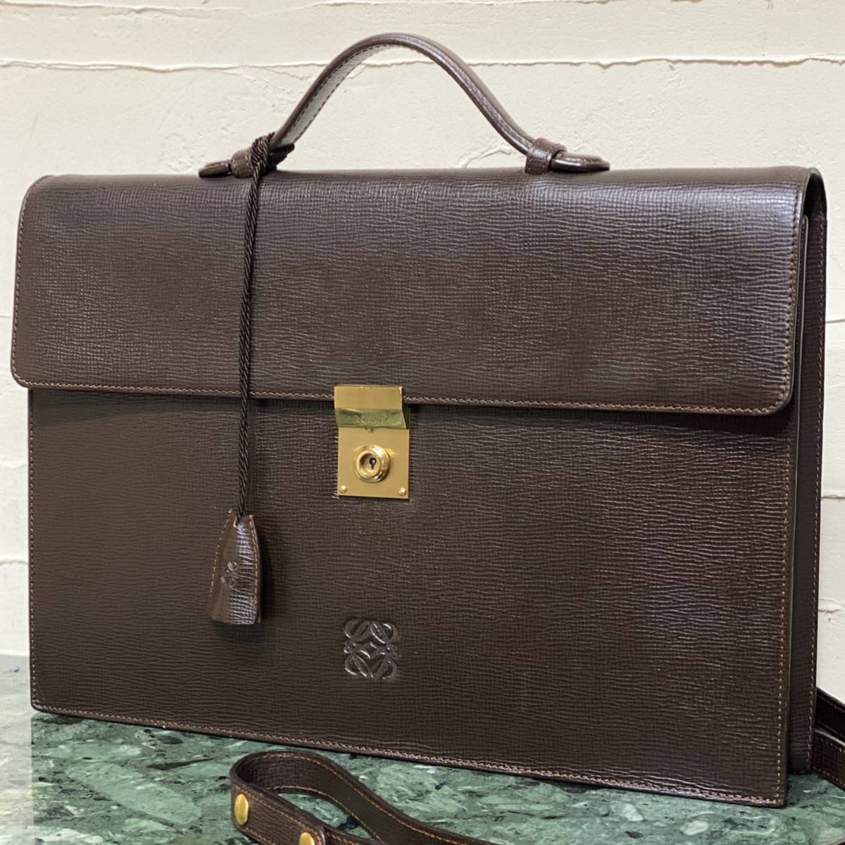 VINTAGE LOEWE 型押しレザー 2WAYビジネスバッグ ハンドバッグ ショルダーバッグ ブラウンヴィンテージバッグ オールドロエベ