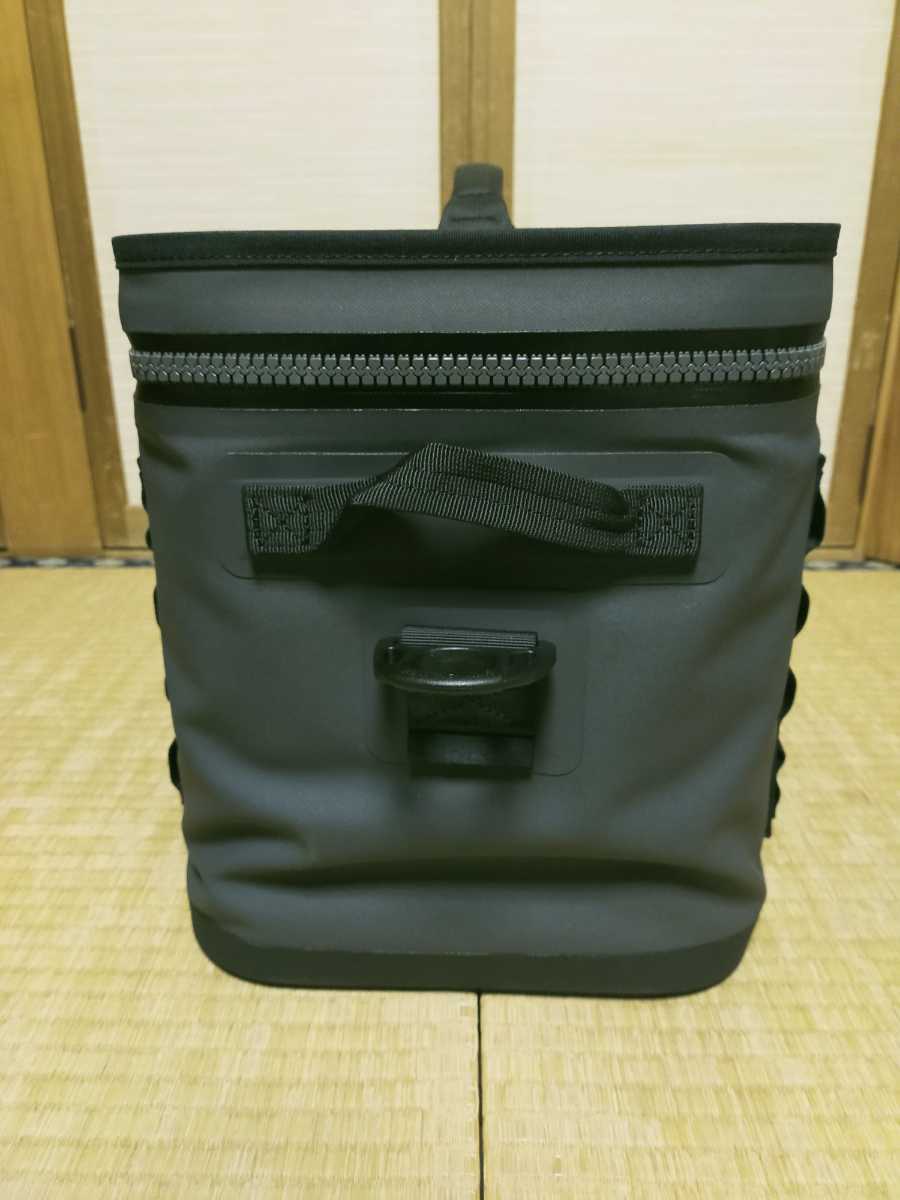 YETI HOPPER 18 イエティ　ホッパー　クーラーボックス　クーラー