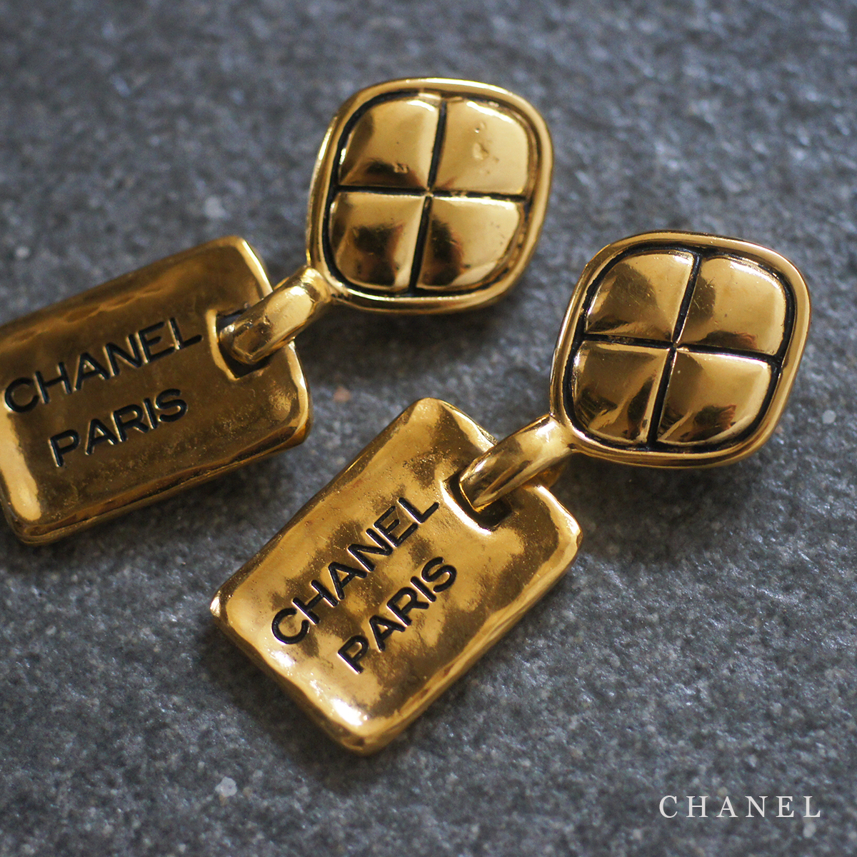希少 レア シャネル CHANEL 2443刻印 ロゴ プレート マトラッセ