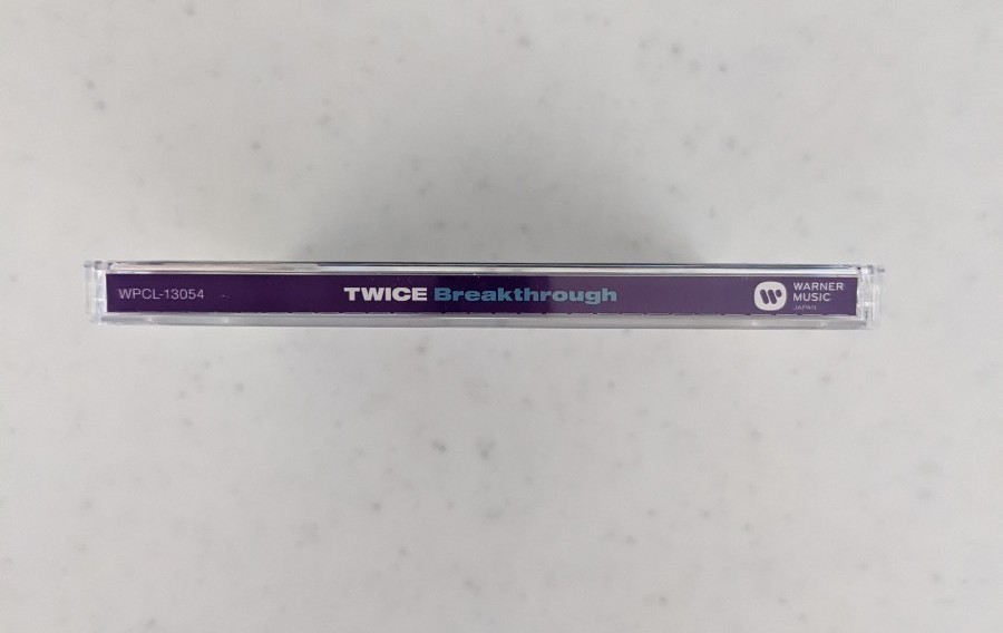 Breakthrough【通常盤】/TWICE[CD]【新品・未使用品】♪