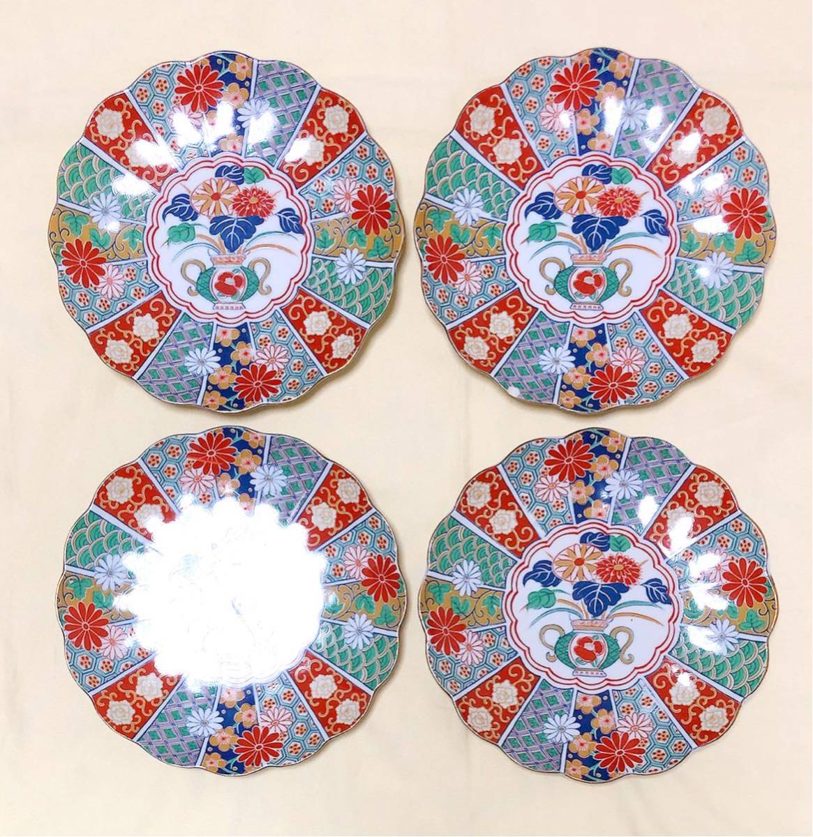 有田焼 陶扇窯 古伊万里風 錦絵菊花紋皿 平皿4枚|Yahoo!フリマ 有田焼 陶扇窯 古伊万里風 錦絵菊花紋皿 平皿4枚|Yahoo!フリマ