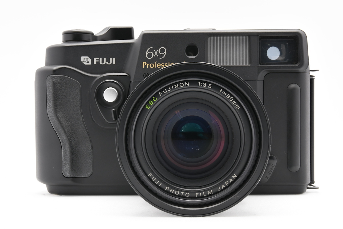 FUJIFILM GW690III / EBC FUJINON 90mm F3.5 フィルムカメラ 中判