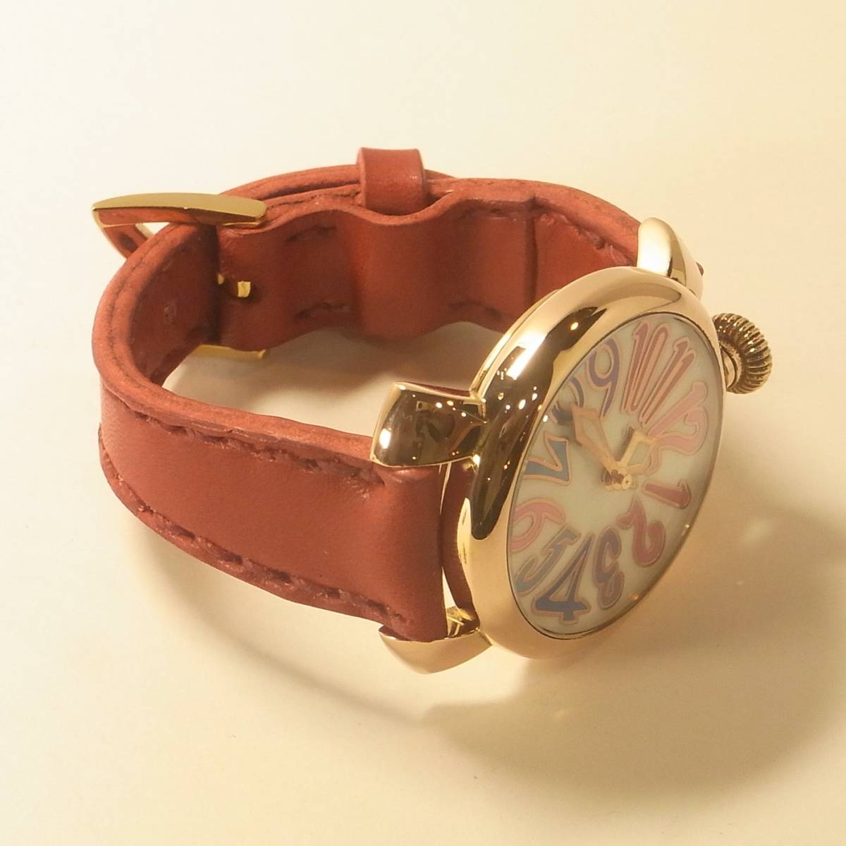 美品 稼働品 GaGa MILANO MANUALE 40MM ガガミラノ マヌアーレ40mm クオーツ 腕時計 新品牛革ベルト 激安販売中 ガガミラノ 新品牛革ベルト 腕時計 クオーツ マヌアーレ40mm 腕時計(アナログ)