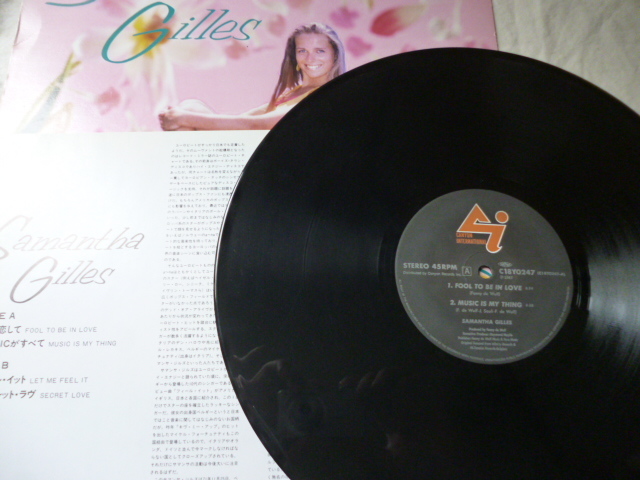 Samantha Gilles / Special 12 Inches ライナー付POPダンス 12EP Fool To Be In Love / Music Is My Thing / Let Me Feel It / Secret Love_画像3
