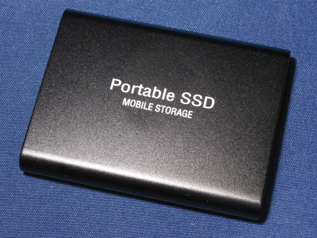 【⑦新品わけあり半導体不足】８TB ポータブルモバイルシリコンディスク USB３．１ TYPE-C 　送料無料