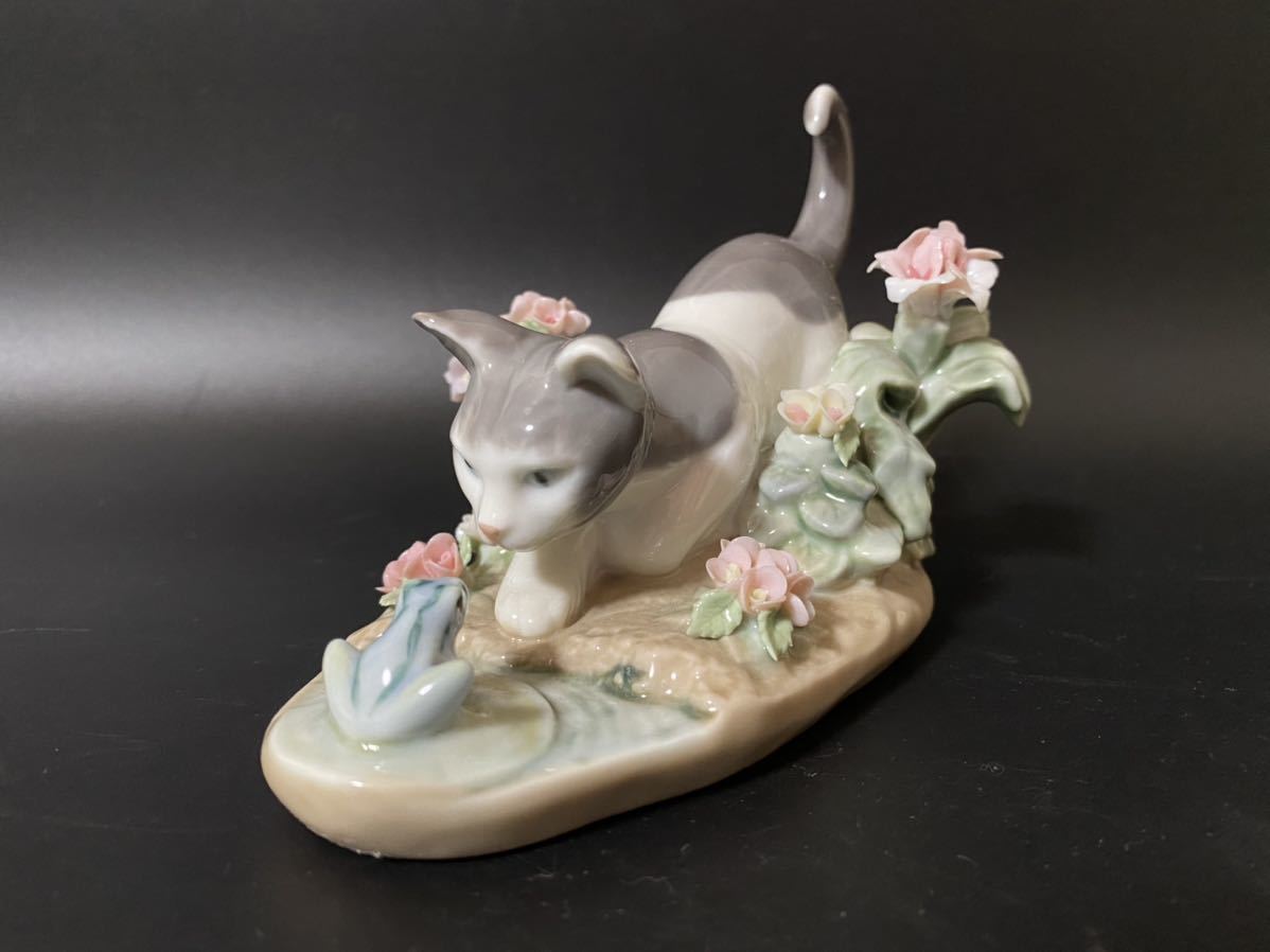 LLADRO リヤドロ 1442【にらみ合い】猫・蛙 フィギュリン/陶器 www