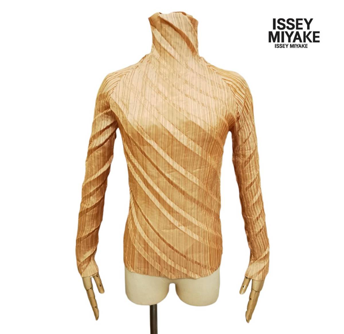 美品 2009SS イッセイミヤケ ISSEY MIYAKE FETE Diagonal Pleats ハイネック 長袖トップス 斜めプリーツ オレンジ系 Size 2