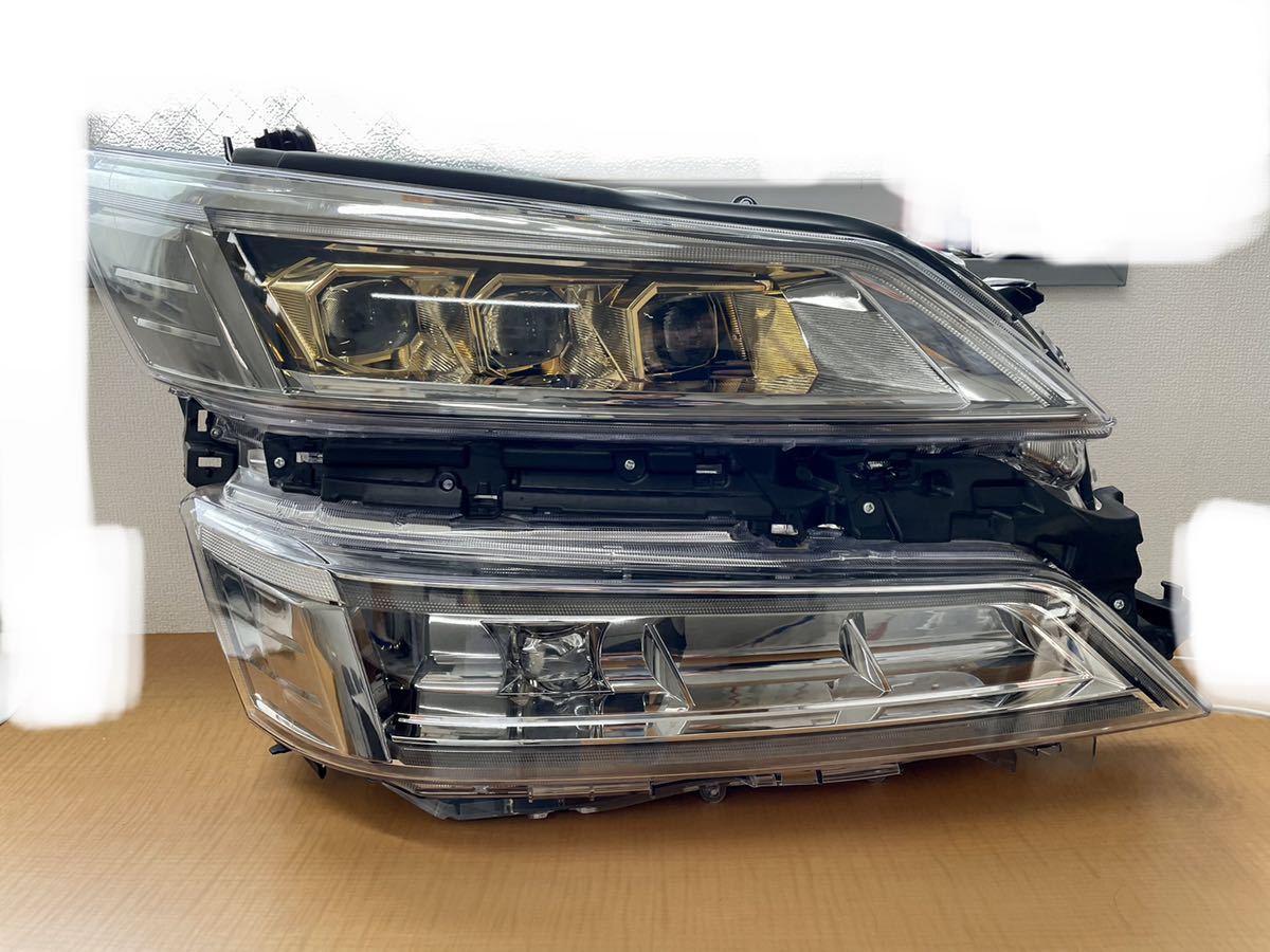ヴェルファイア 右ヘッドライト ゴールデンアイズ 30後期 LEDヘッド