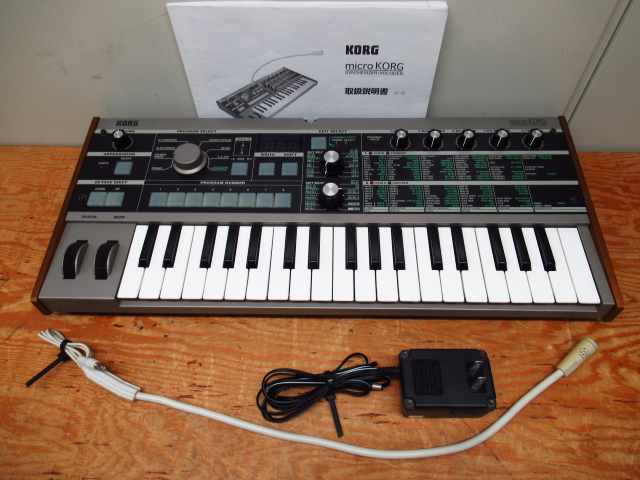 KORG コルグ micro KORG SYNTHESIZER VOCODER シンセサイザー 37鍵