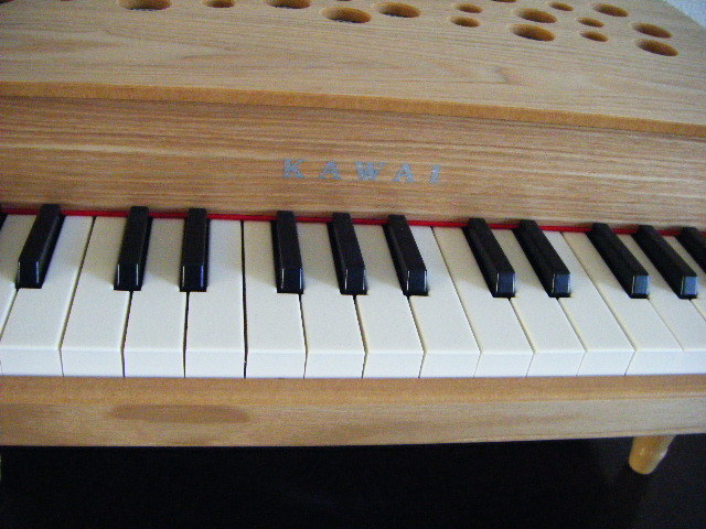 カワイ・KAWAI・ミニピアノ・P-32・ナチュラル・トイピアノ vsv 